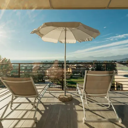 Monsurei, View Apartman *