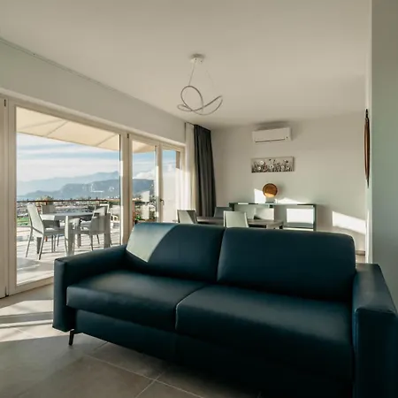 Monsurei, View Apartman