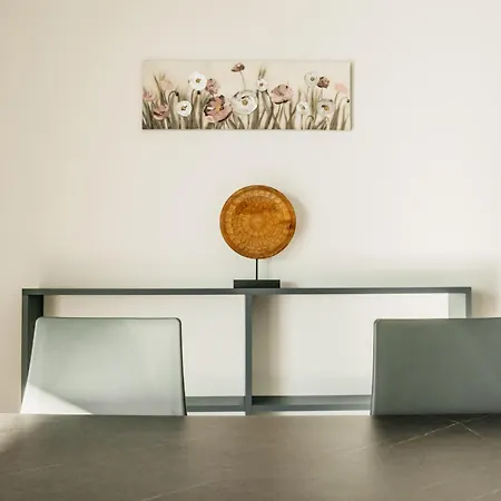 Apartman Monsurei, View