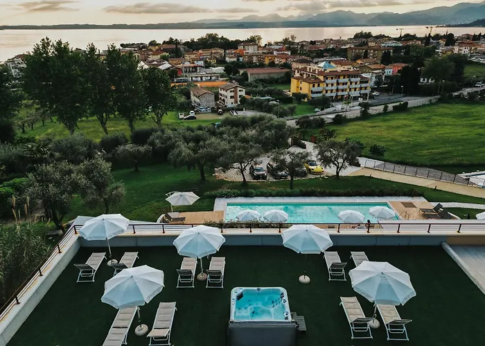 Appartement Monsurei, View *